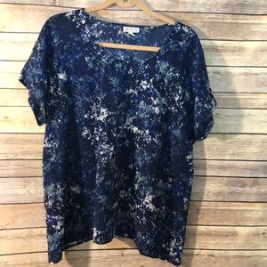 A Pea in the Pod Maternity Blouse